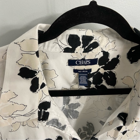 Chaps Plus Size top - Picture 2 of 3